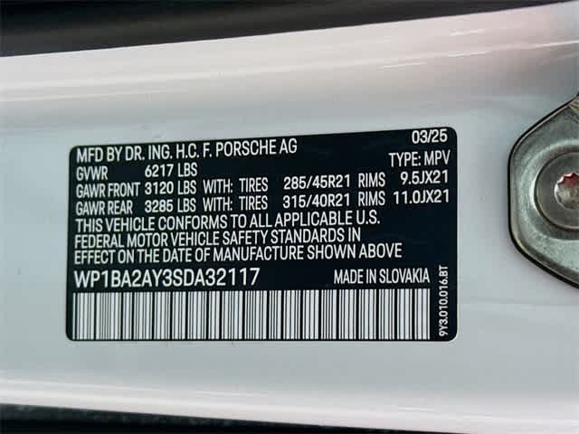 New 2025 Porsche Cayenne Coupe AWD/4WD image 40