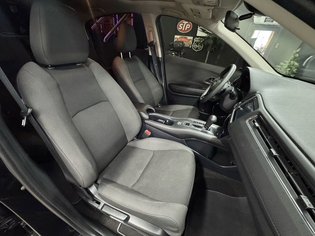 Used 2022 Honda HR-V EX image 20