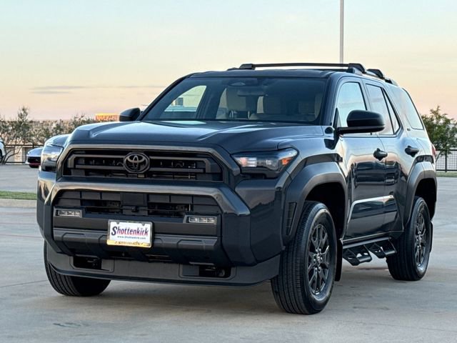 Used 2025 Toyota 4Runner SR5 AWD/4WD image 3