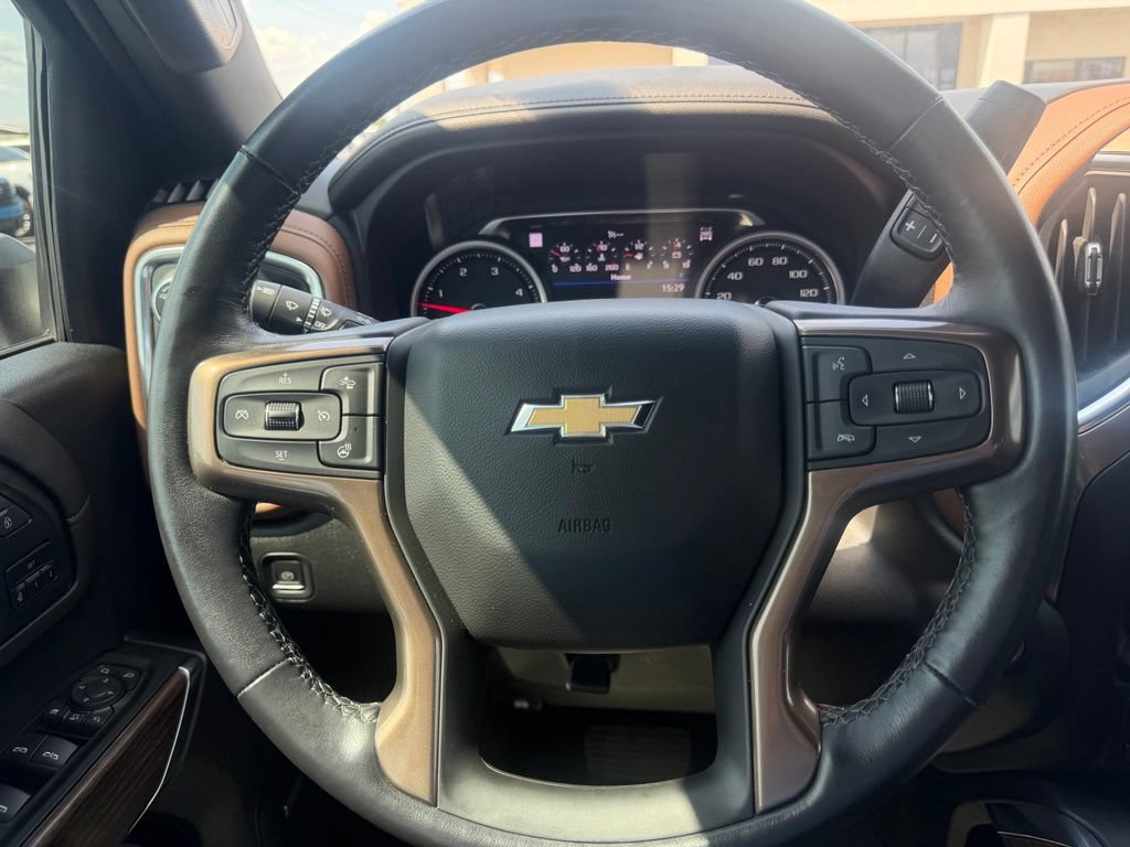 Used 2022 Chevrolet Silverado 3500 High Country AWD/4WD image 36