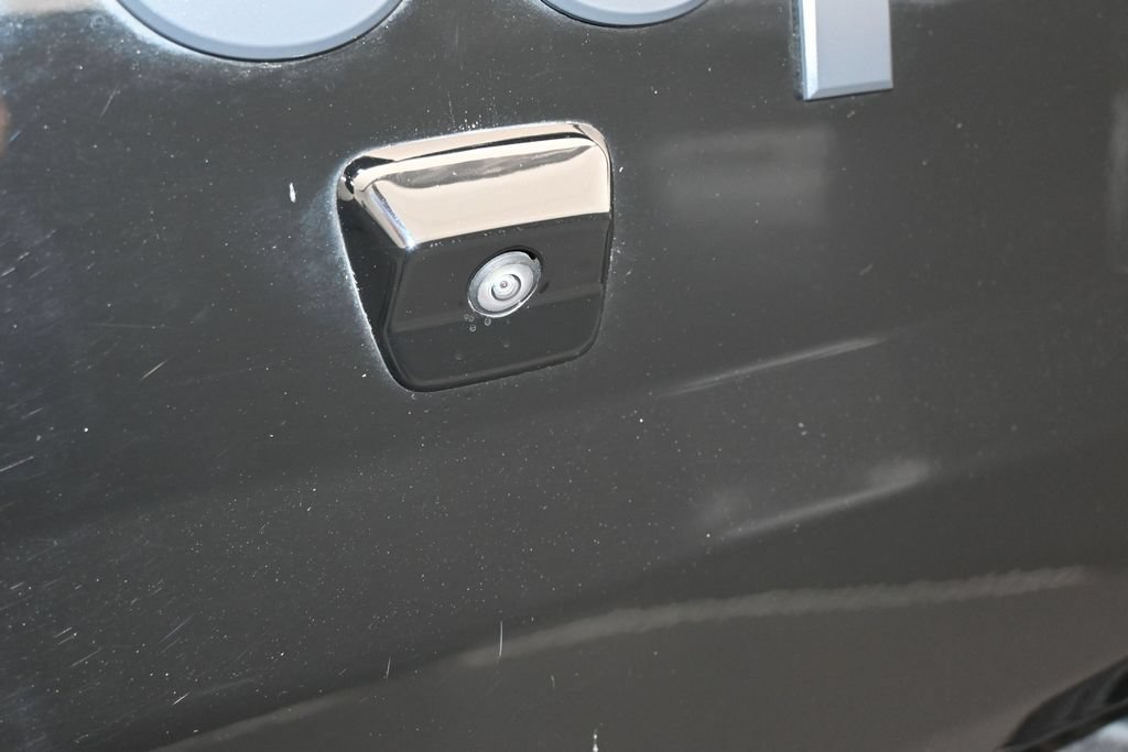 Used 2023 Jeep Gladiator Overland AWD/4WD image 38