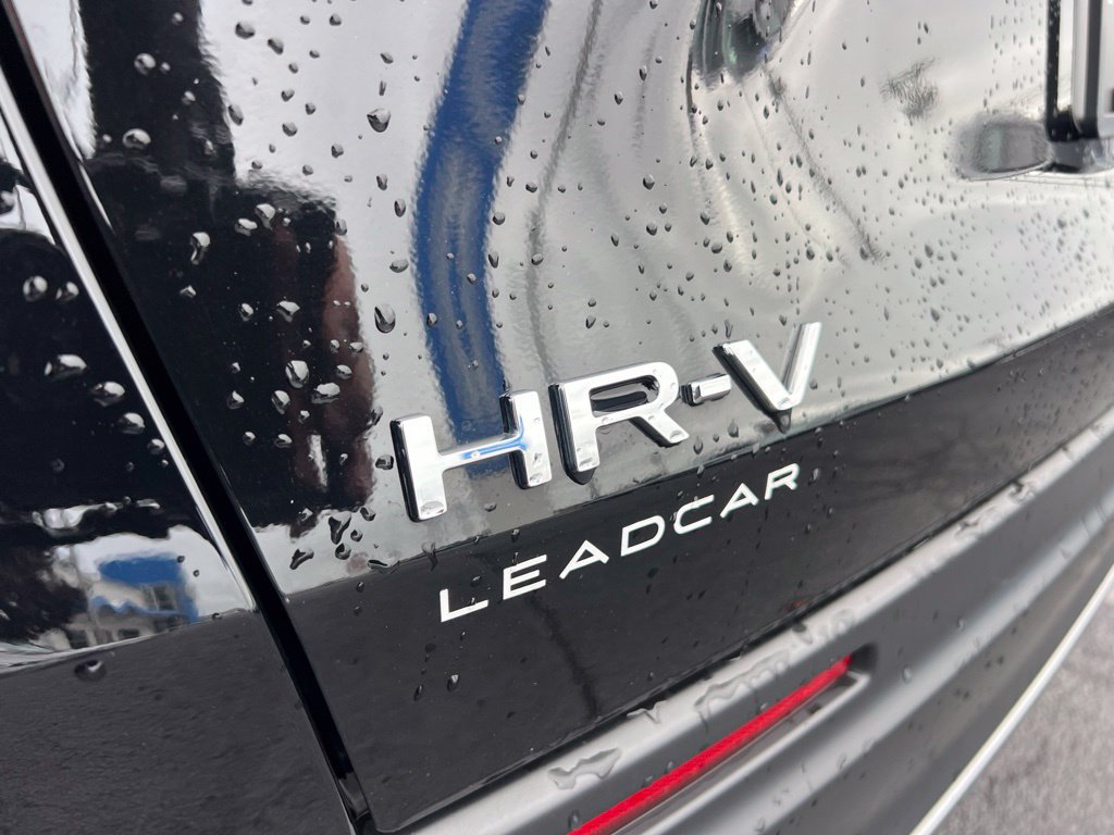 Used 2025 Honda HR-V Sport image 29