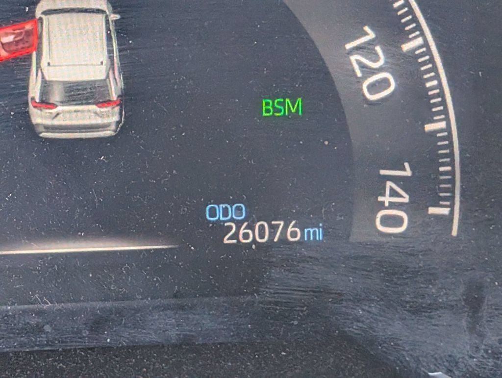 Used 2024 Toyota RAV4 XLE w/ Convenience Package AWD/4WD image 5