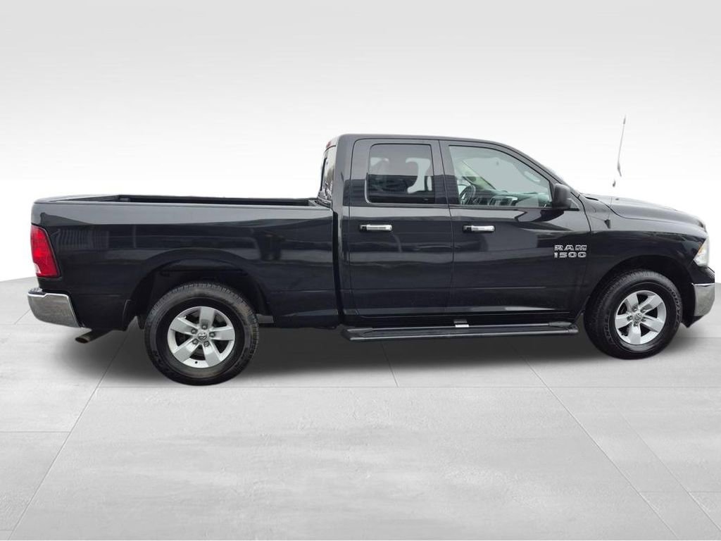 Used 2017 RAM 1500 Classic SLT image 10