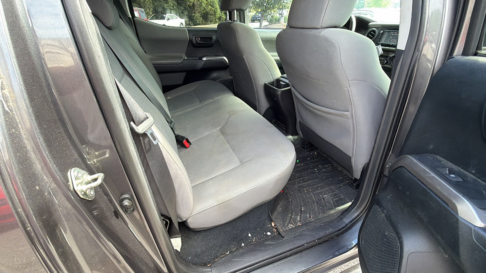 Used 2016 Toyota Tacoma SR5 RWD image 20