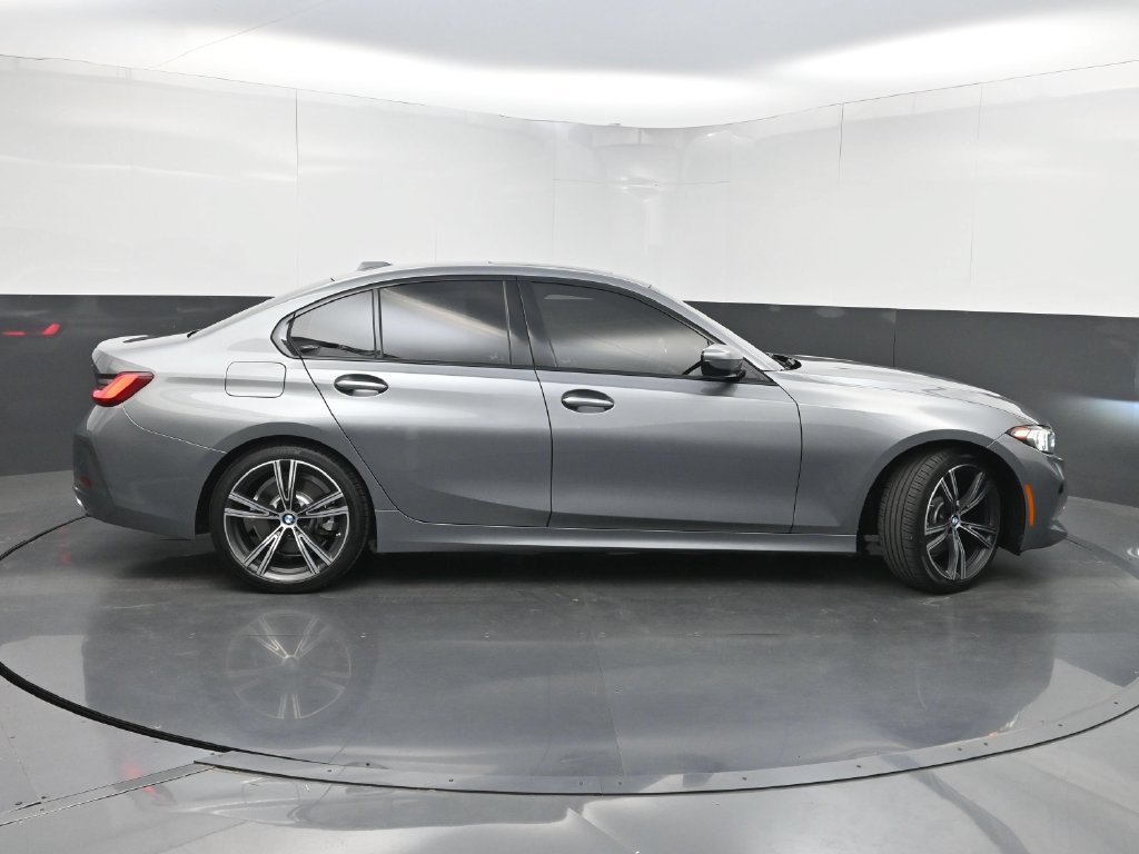 Used 2023 BMW 330i Sedan w/ Driving Assistance Package RWD image 43