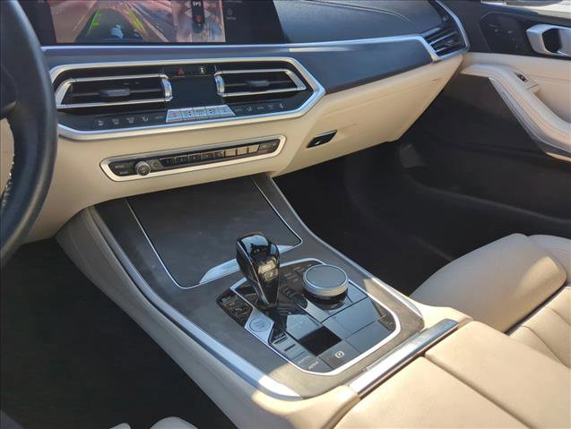 Used 2022 BMW X5 sDrive40i w/ Luxury Seating Package image 10