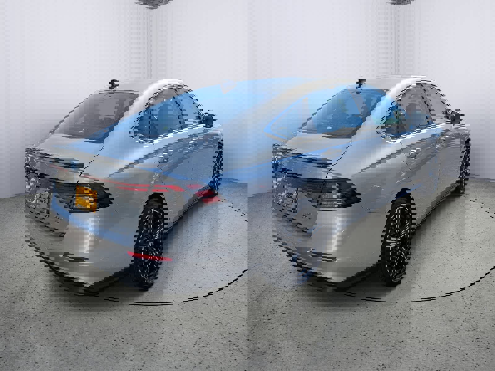 Certified 2025 Honda Accord Sport image 3