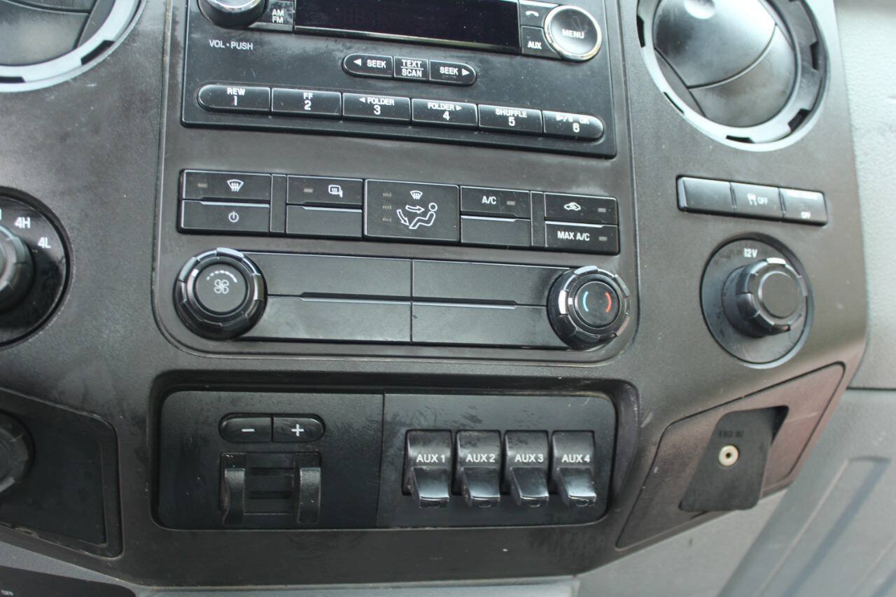 Used 2015 Ford F250 XL w/ Power Equipment Group AWD/4WD image 28