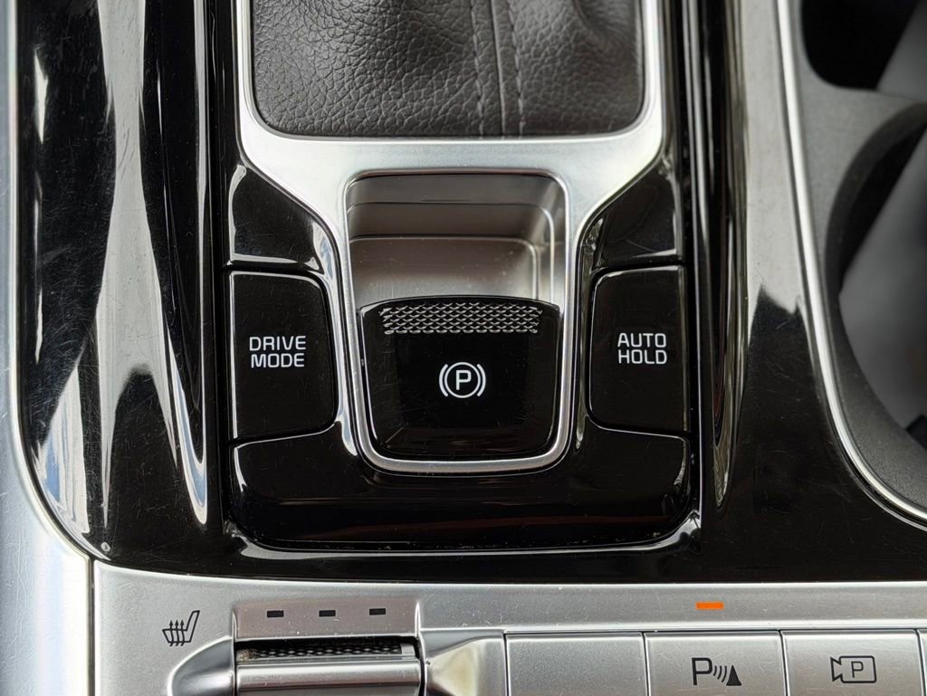Used 2024 Kia Carnival SX FWD image 22