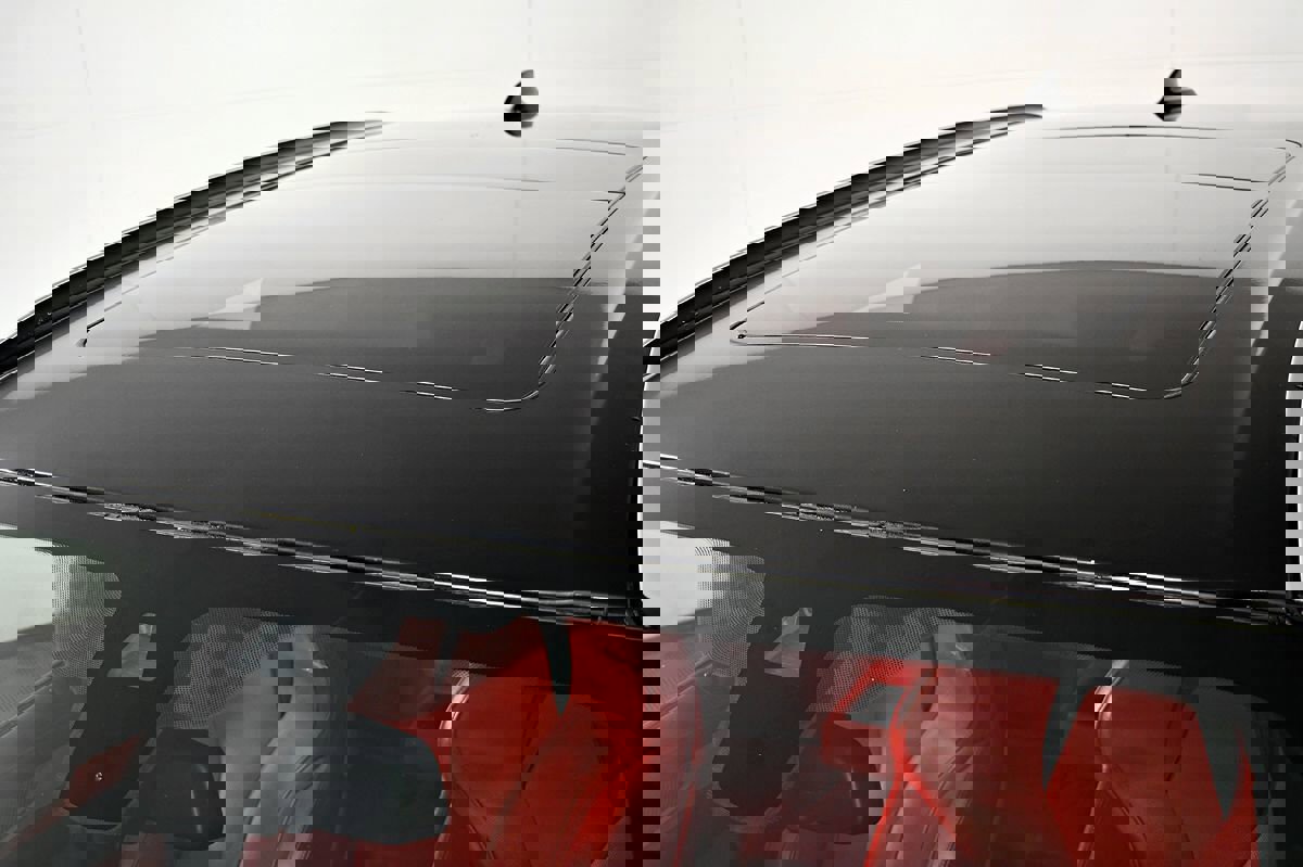 Used 2016 BMW X5 M image 16