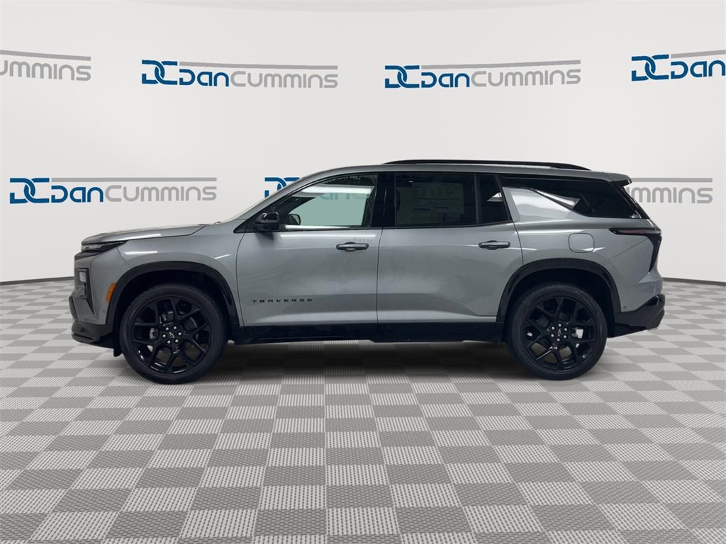 New 2026 Chevrolet Traverse RS w/ LPO, Floor Liner Package image 5