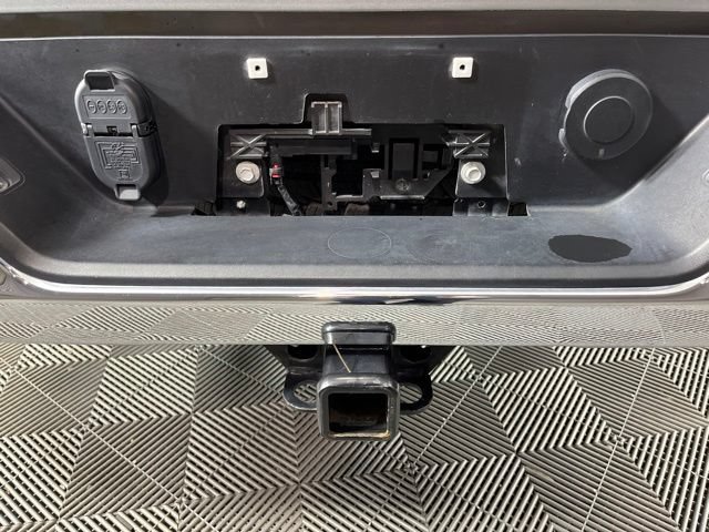 Used 2025 Chevrolet Silverado 1500 LT RWD image 49