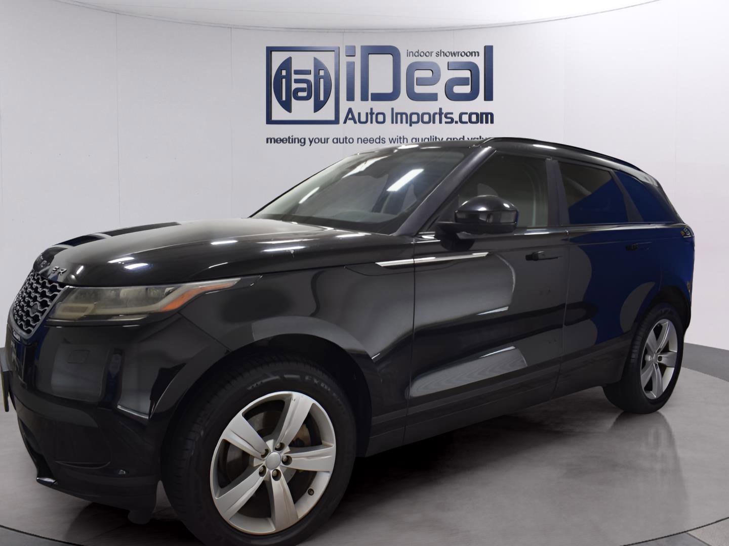 Used 2019 Land Rover Range Rover Velar S AWD/4WD image 1