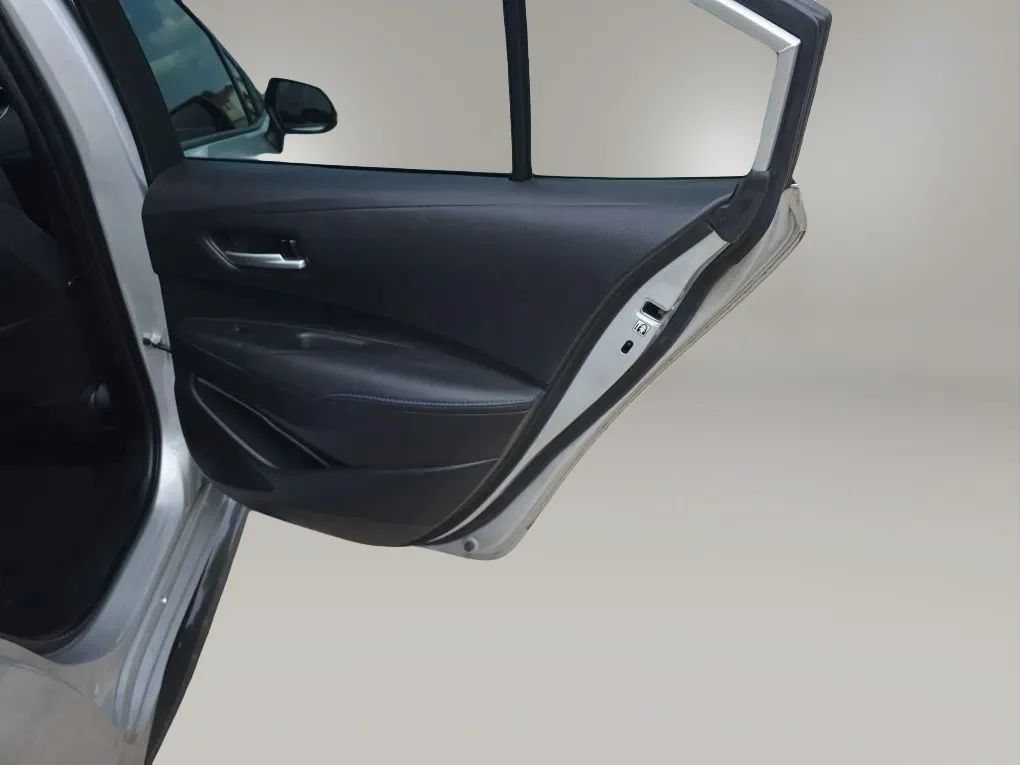 Used 2020 Toyota Corolla SE FWD image 39
