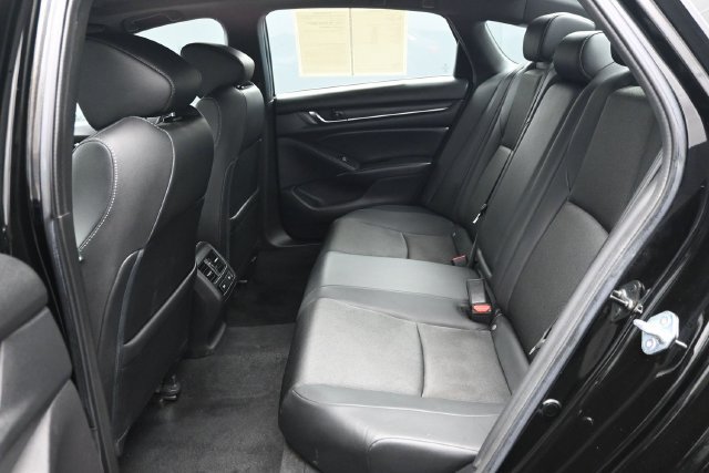 Used 2021 Honda Accord Sport image 9