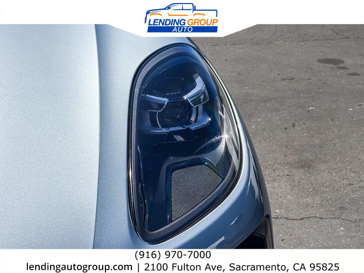 Used 2020 Porsche Macan AWD/4WD image 7