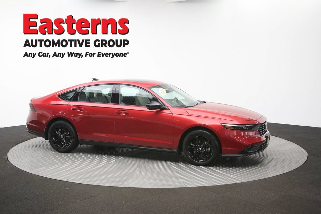 Used 2025 Honda Accord SE image 48
