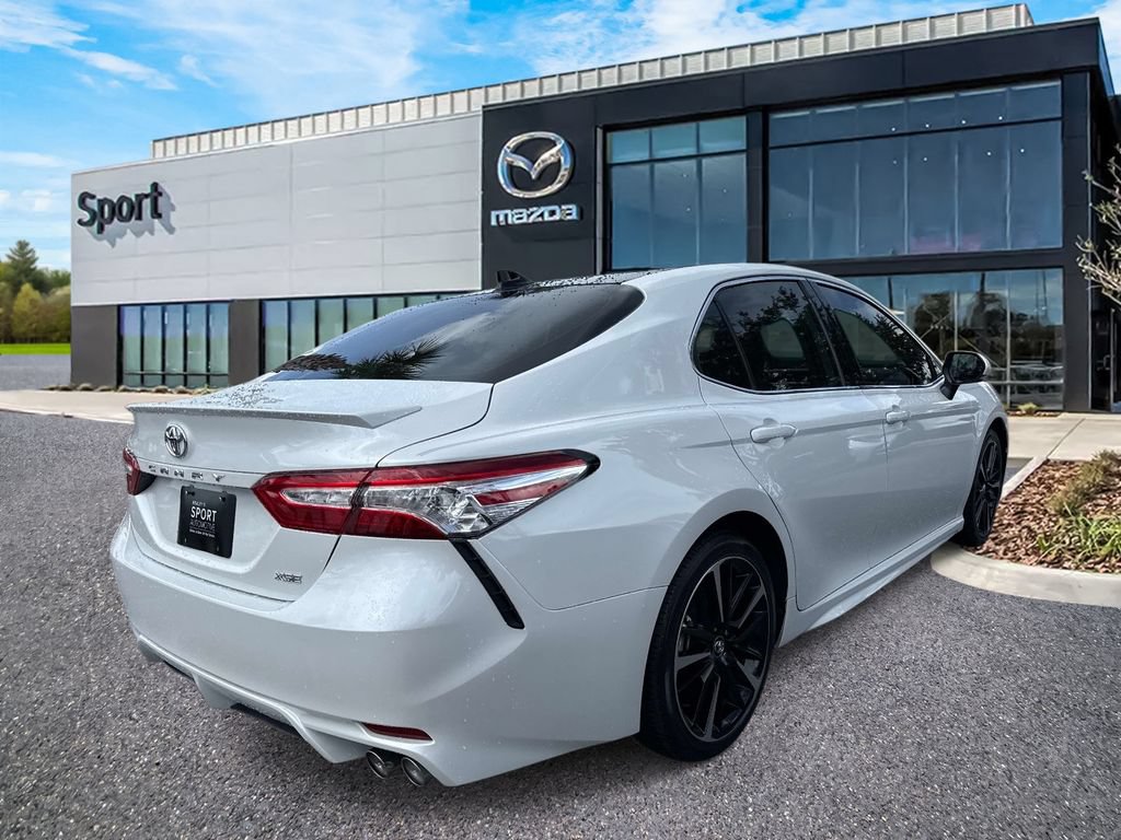 Used 2020 Toyota Camry XSE w/ Navigation Package FWD image 3