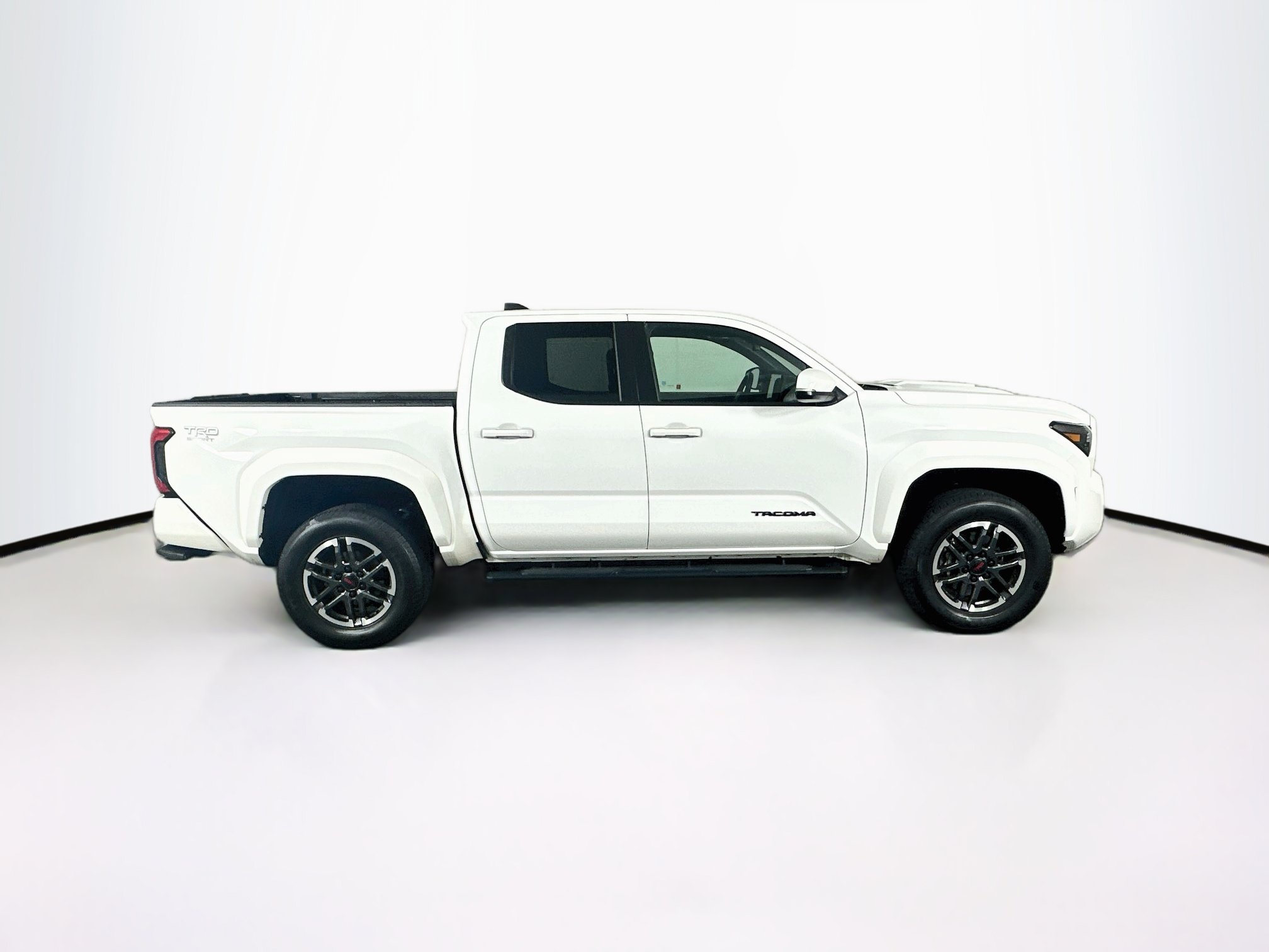 Used 2024 Toyota Tacoma TRD Sport w/ TRD Sport Upgrade Package RWD image 10