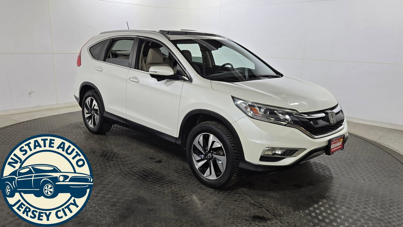 Used 2016 Honda CR-V Touring image 9