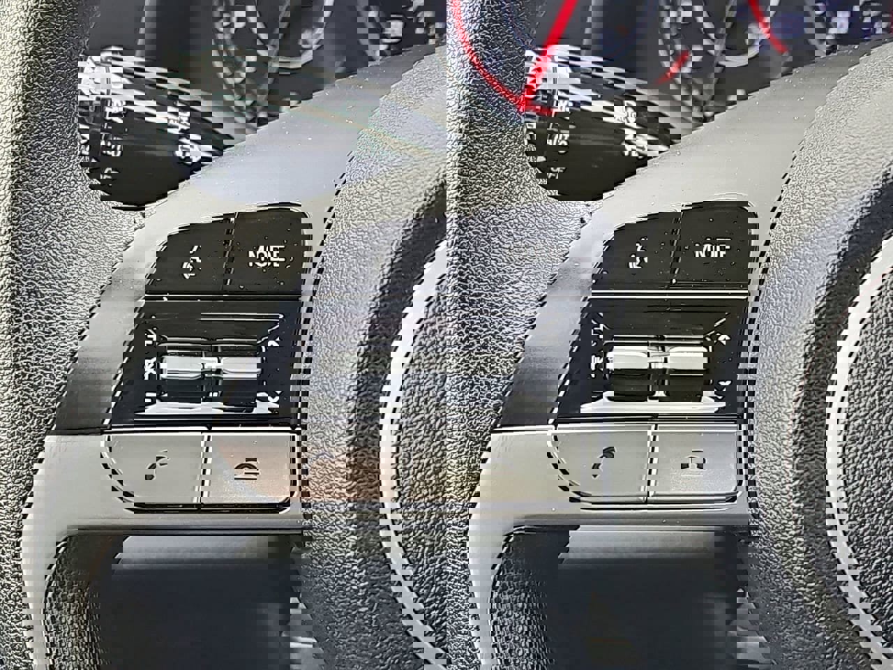 Used 2023 Hyundai Elantra SEL image 20