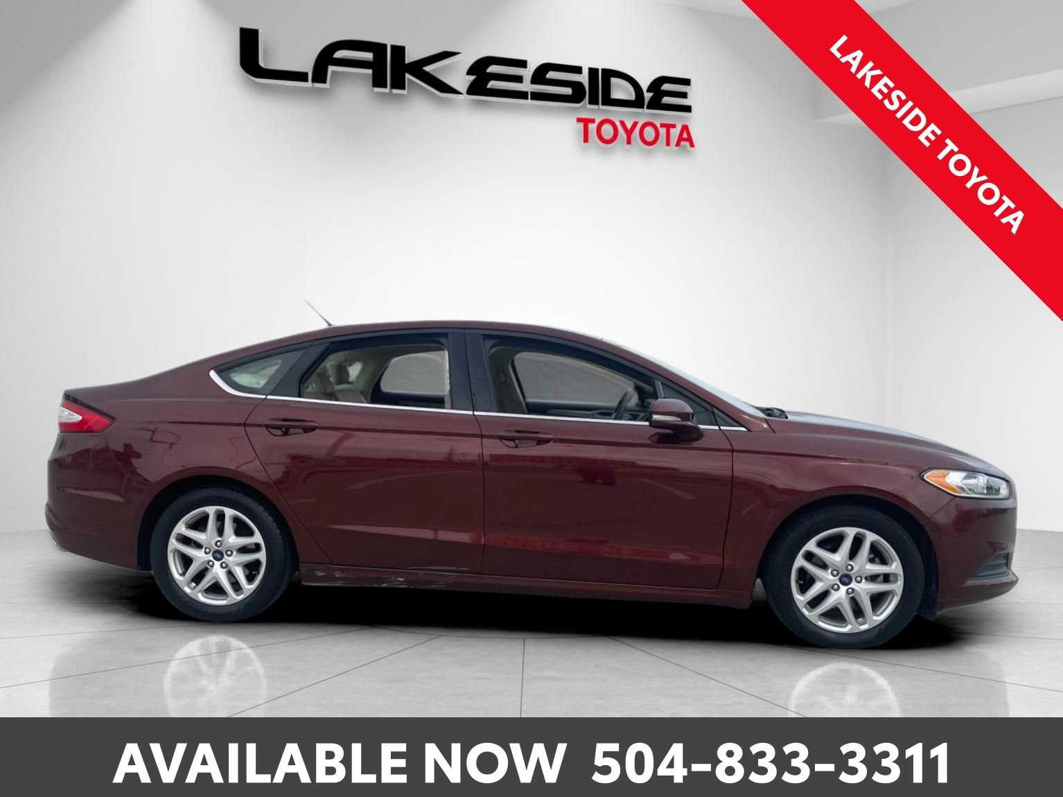 Used 2015 Ford Fusion SE image 7