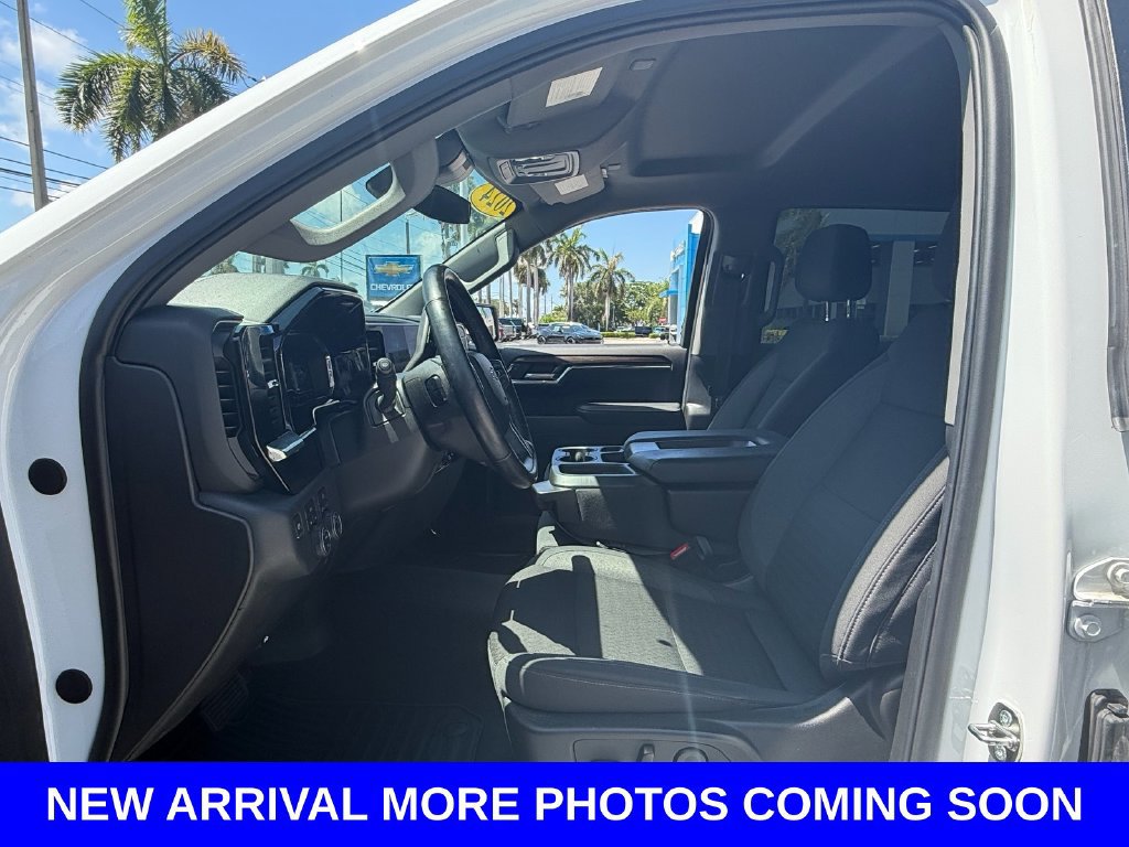 Certified 2024 Chevrolet Silverado 1500 RST AWD/4WD image 9