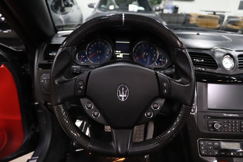 Used 2016 Maserati GranTurismo Sport image 27