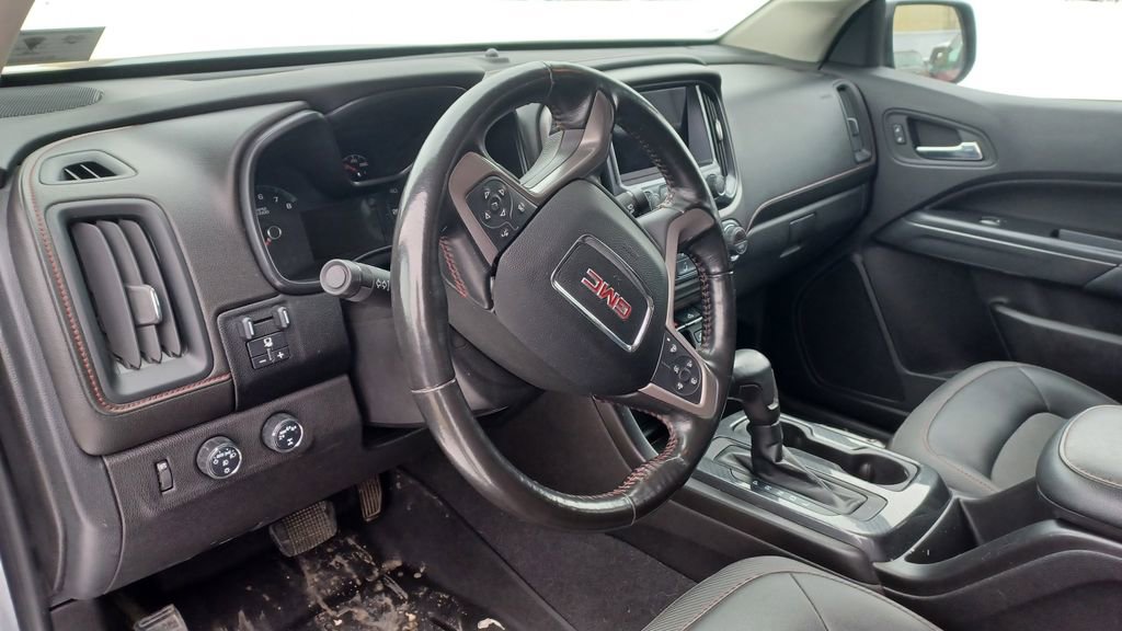 Used 2019 GMC Canyon All Terrain w/ Trailering Package image 4