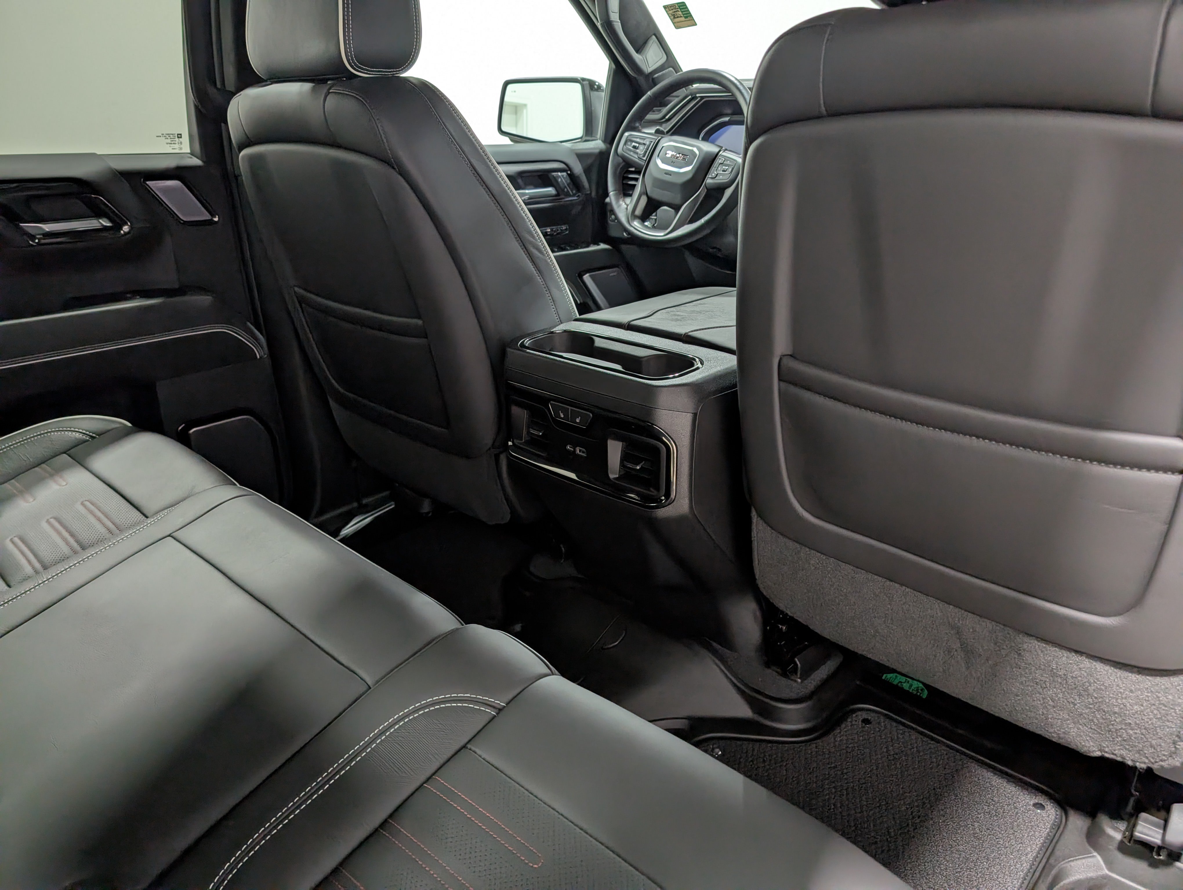 Used 2023 GMC Sierra 1500 AT4X AWD/4WD image 18