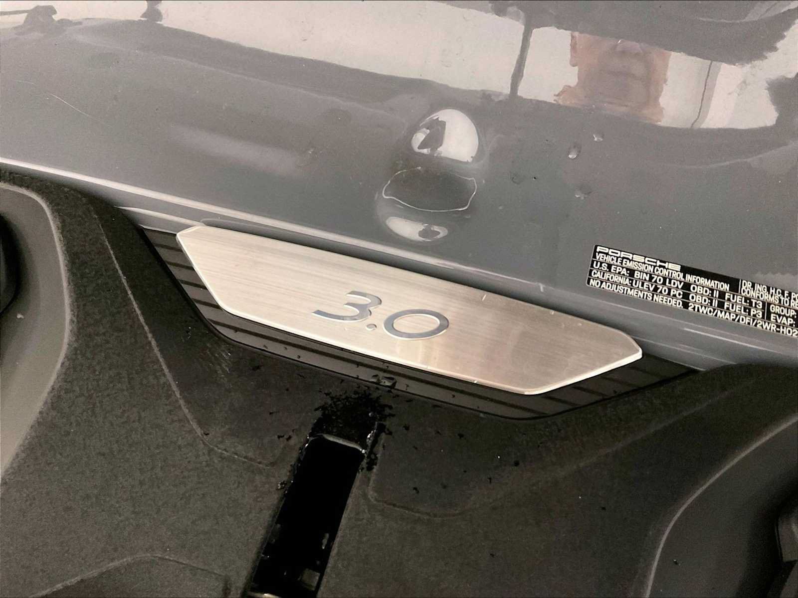 Certified 2024 Porsche 911 Carrera RWD image 33
