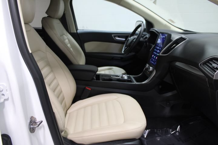 Used 2024 Ford Edge SEL w/ Cargo Accessory Package AWD/4WD image 25