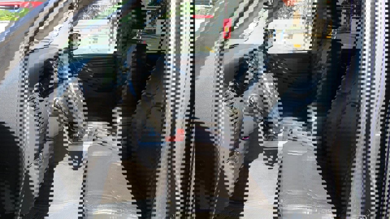 Used 2008 Nissan Pathfinder LE image 12