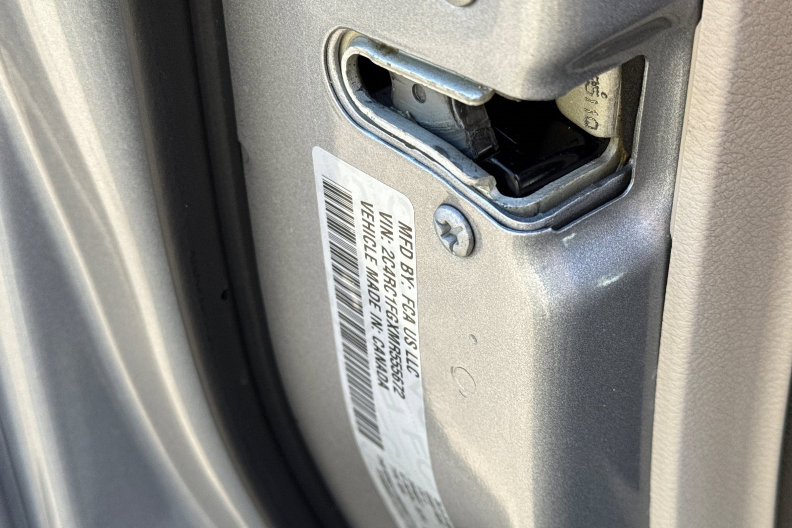 Used 2021 Chrysler Pacifica Touring image 28