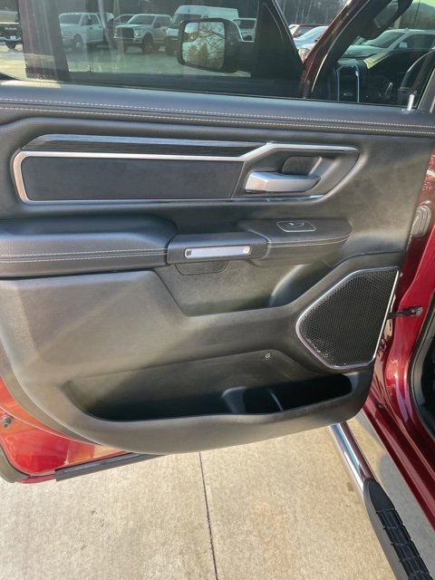 Used 2024 RAM 1500 Laramie image 17