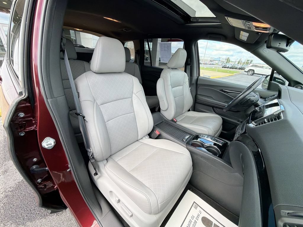 Used 2021 Honda Passport Elite image 32