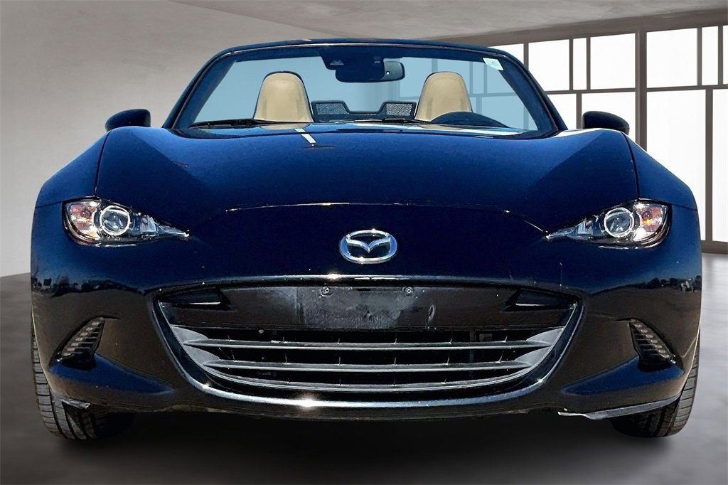Used 2016 MAZDA MX-5 Miata Grand Touring image 3
