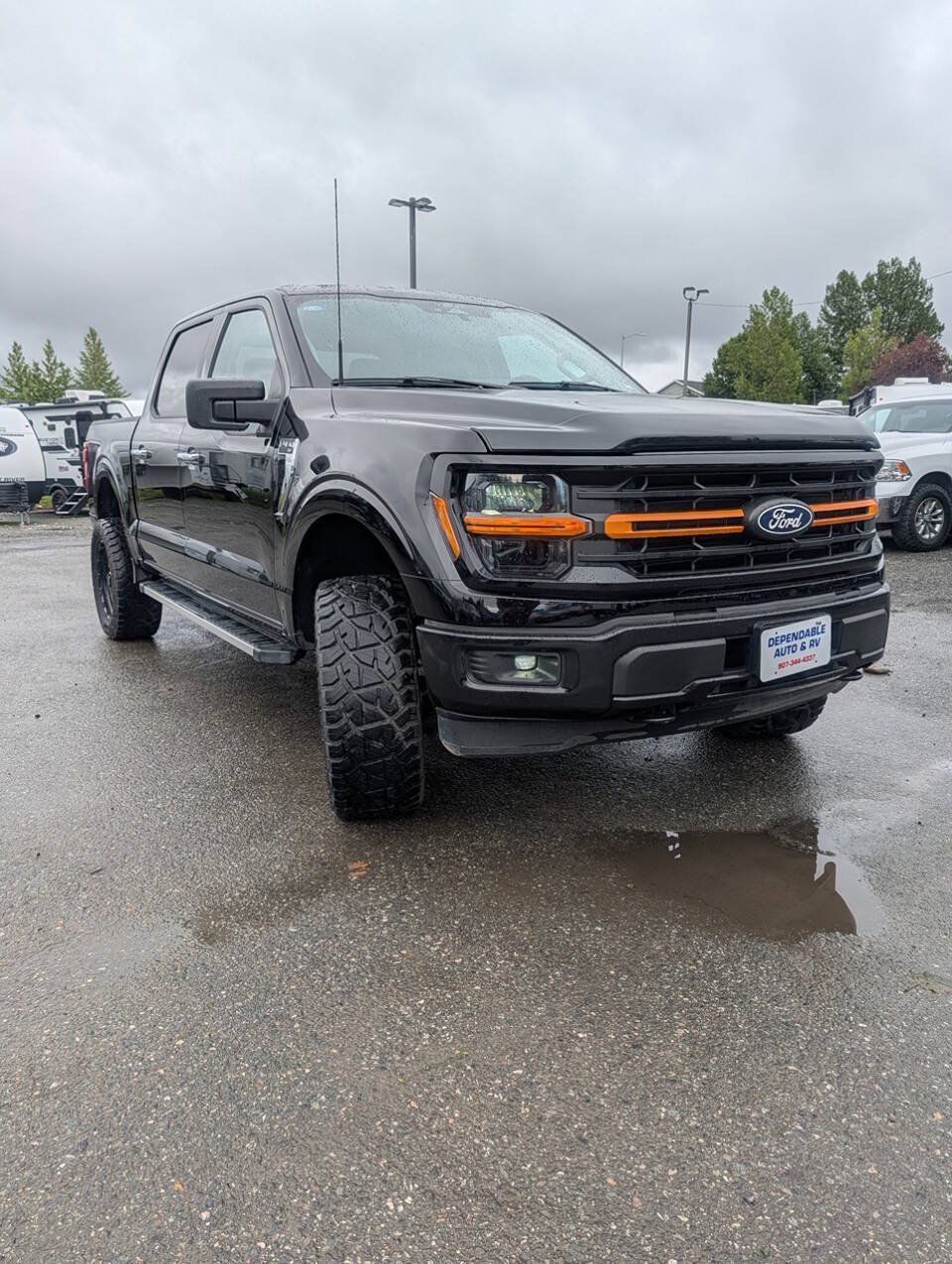 Used 2025 Ford F150 XLT w/ Equipment Group 301A Standard AWD/4WD image 8
