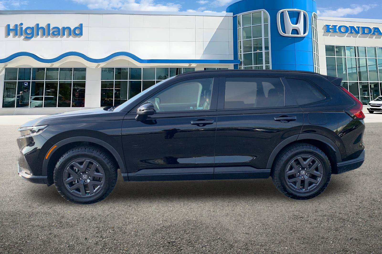Certified 2026 Honda CR-V TrailSport image 2