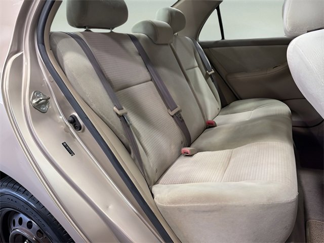 Used 2005 Toyota Corolla image 26