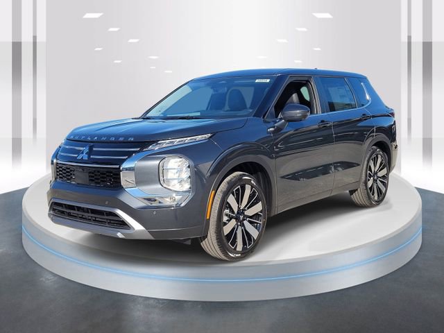 New 2026 Mitsubishi Outlander SE image 3