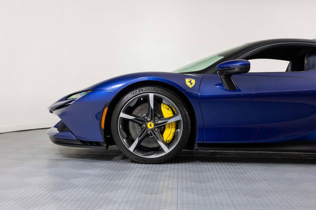 Certified 2021 Ferrari SF90 Stradale image 11