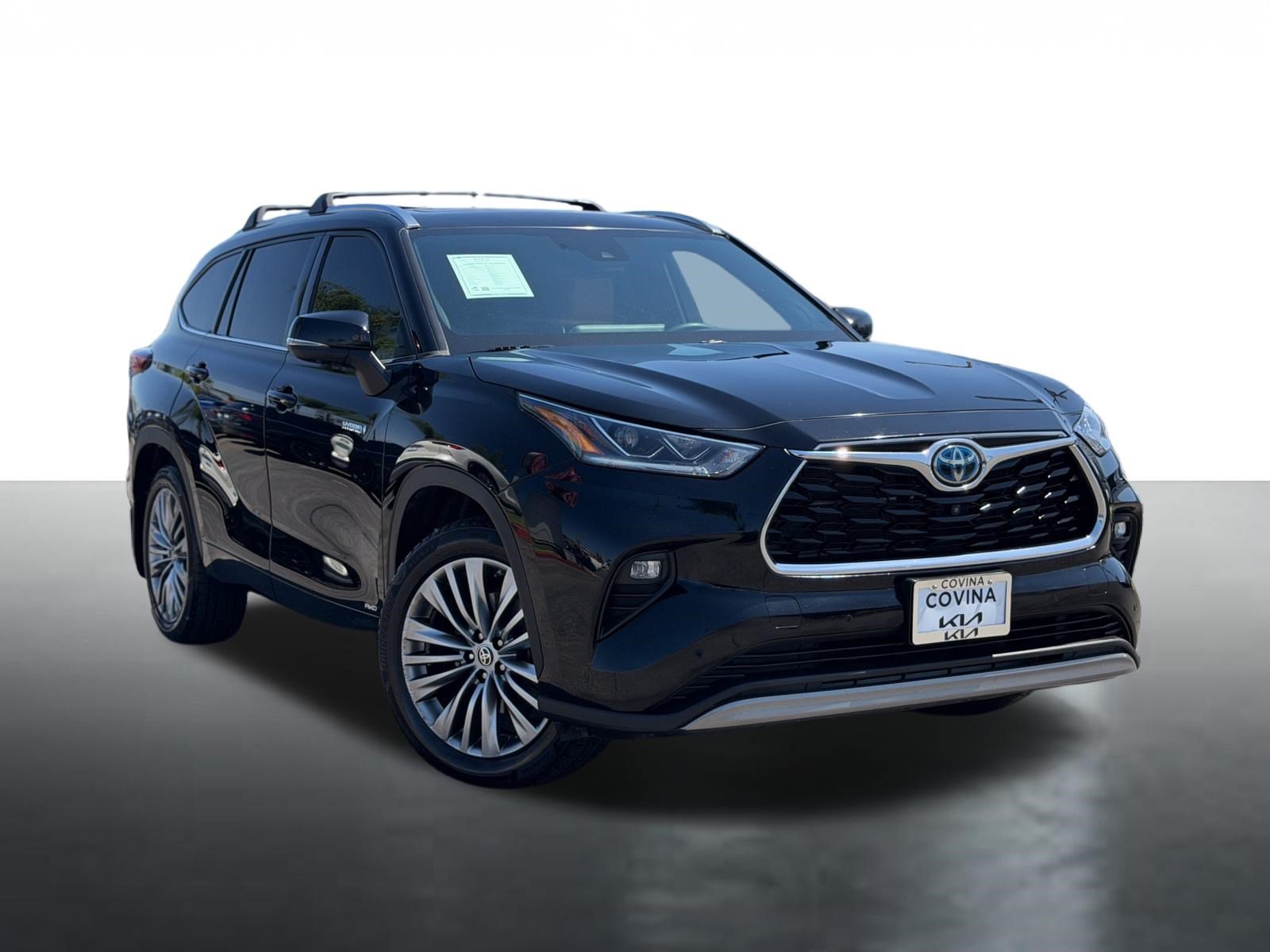 Used 2021 Toyota Highlander Platinum AWD/4WD image 1