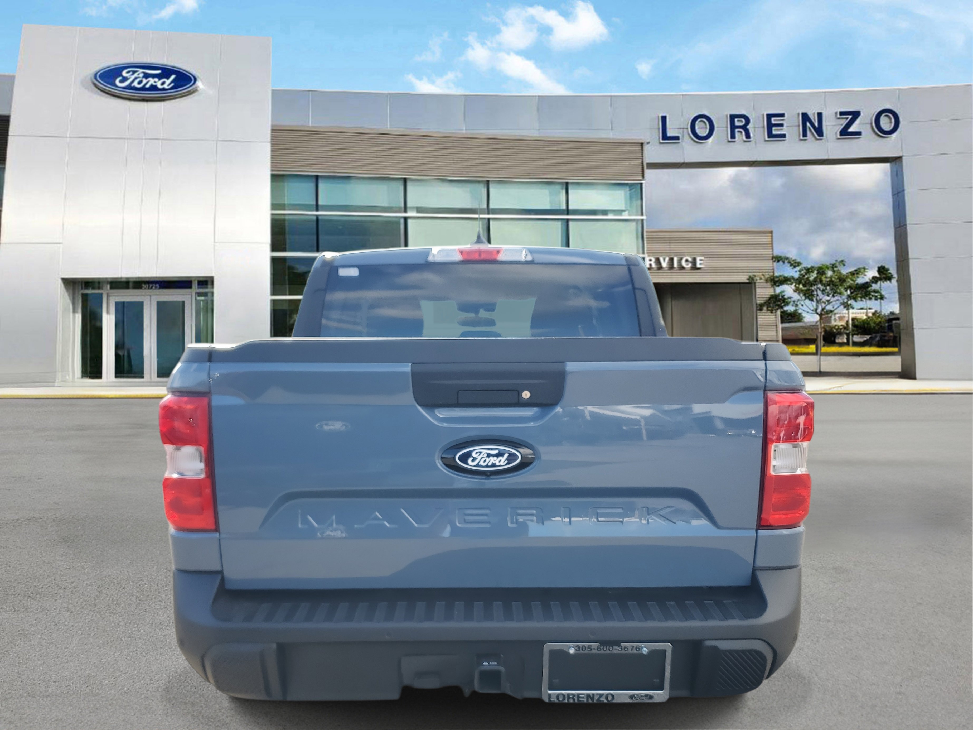 New 2026 Ford Maverick XLT w/ XLT Luxury Package FWD image 5