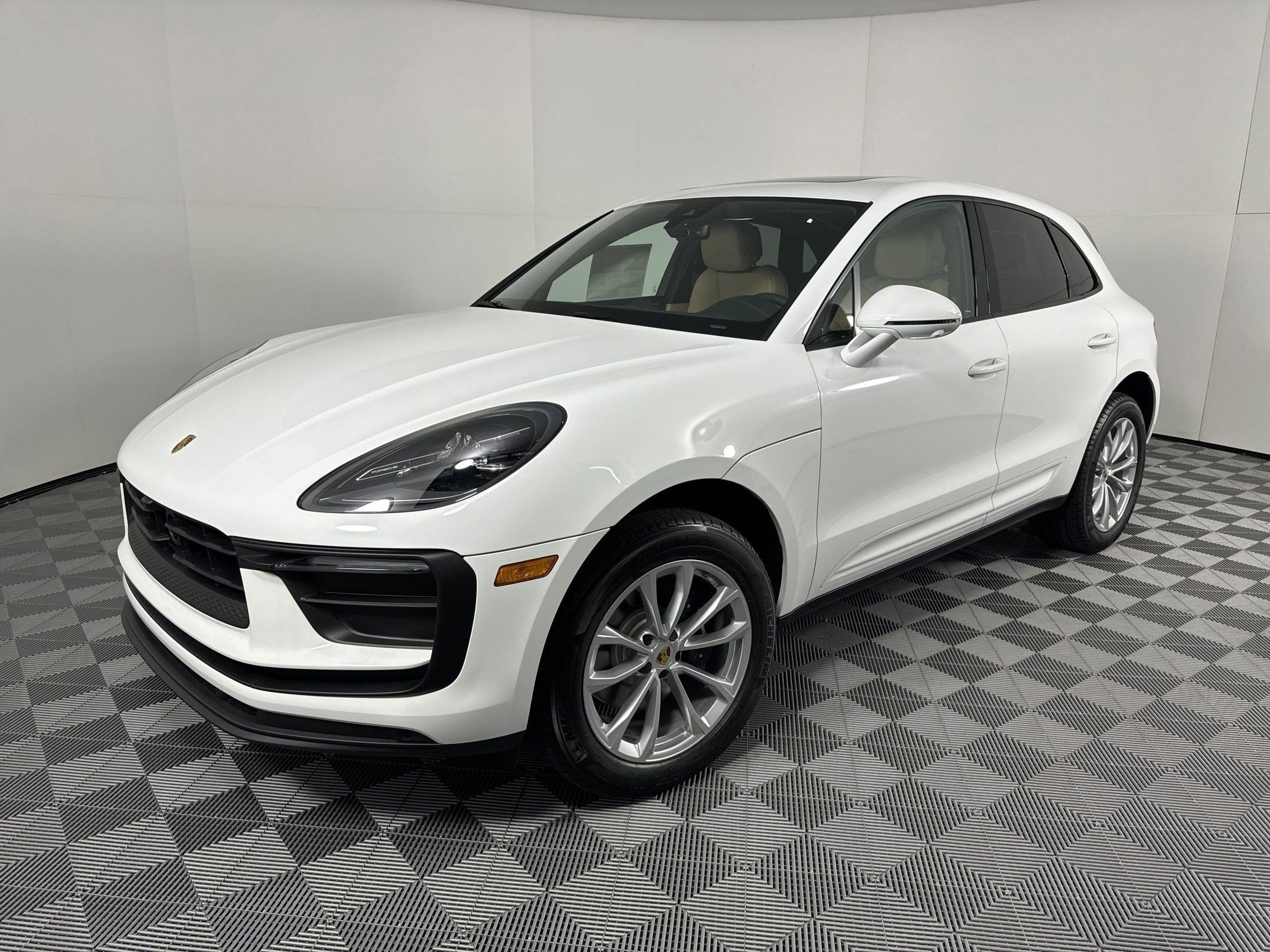 Certified 2025 Porsche Macan