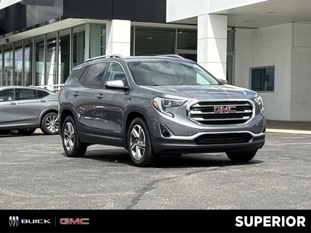 Used 2021 GMC Terrain SLT w/ LPO, Floor Liner Package image 1