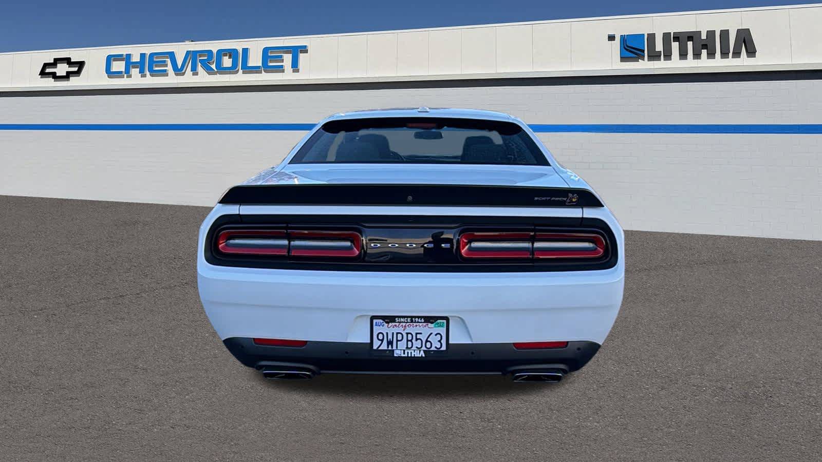 Used 2021 Dodge Challenger R/T Scat Pack RWD image 6