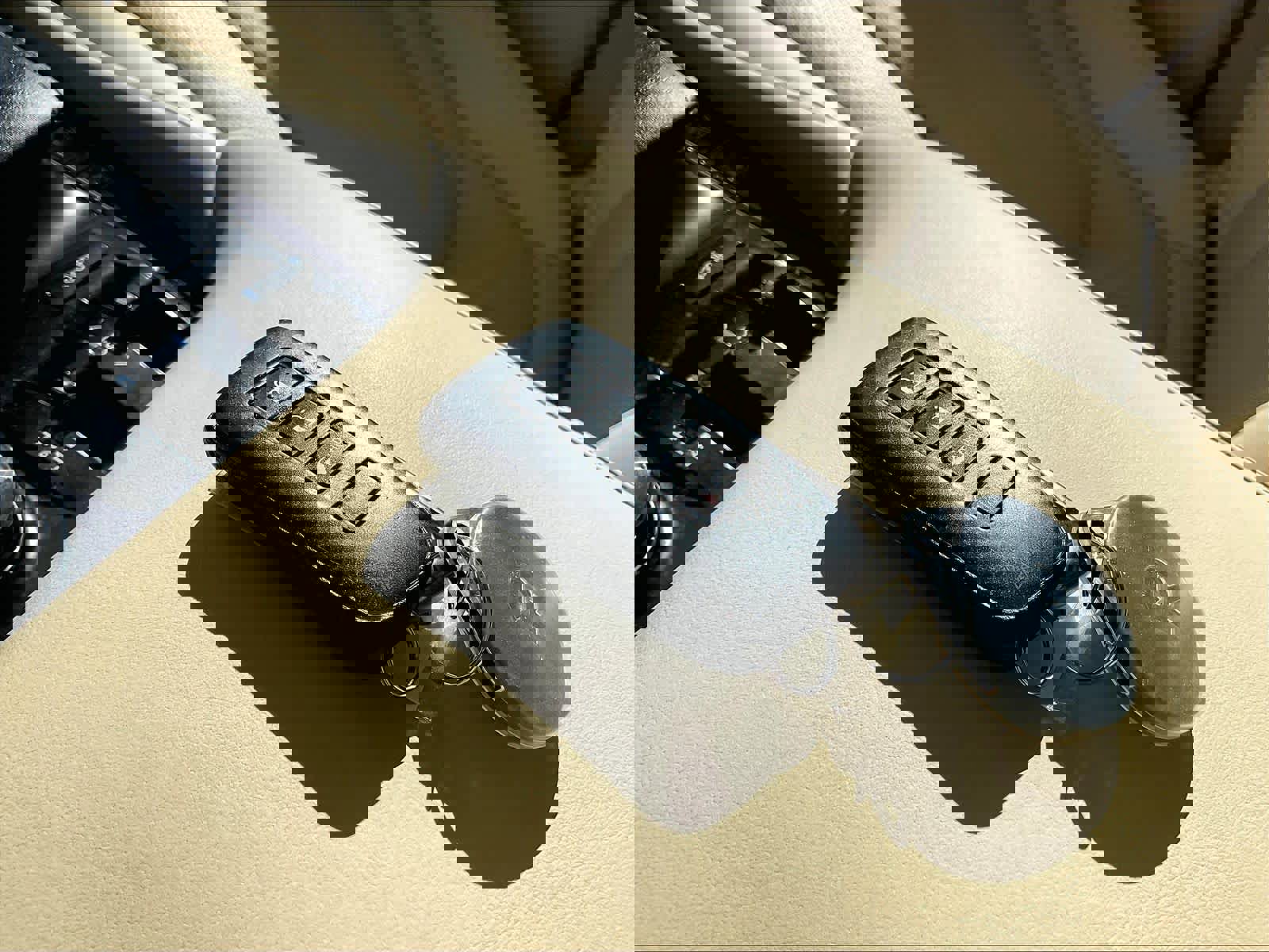 Used 2020 Lexus LX 570 4WD w/ Luxury Package image 13