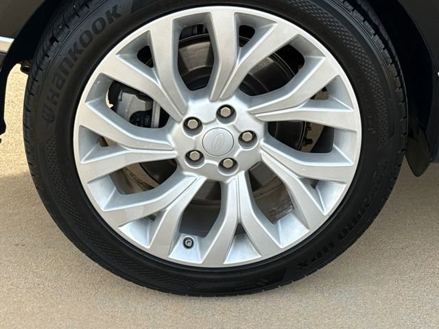 Used 2021 Land Rover Range Rover Westminster Edition image 9
